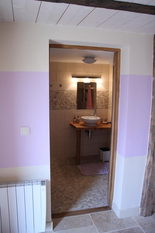 Lo Petit Cretsou Bed and Breakfast Simeyrols Exteriör bild